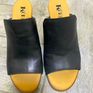 Black slide wedges - shoes size 8M